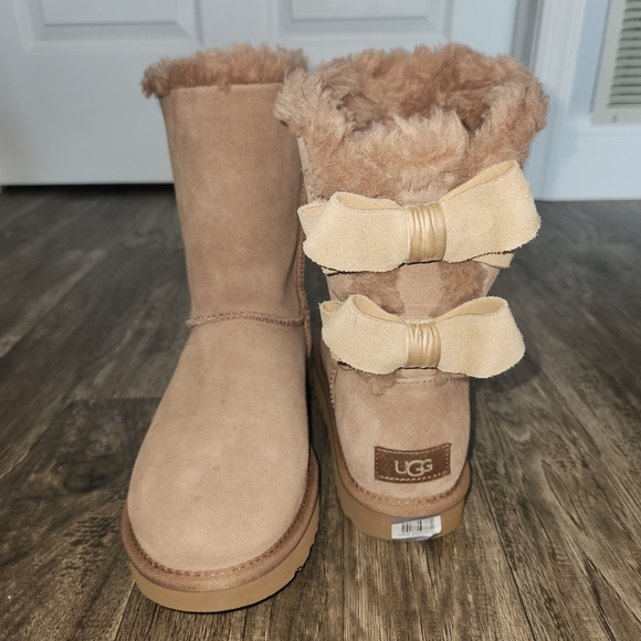 UGG Shoes - UGG Bailey Bow Boots